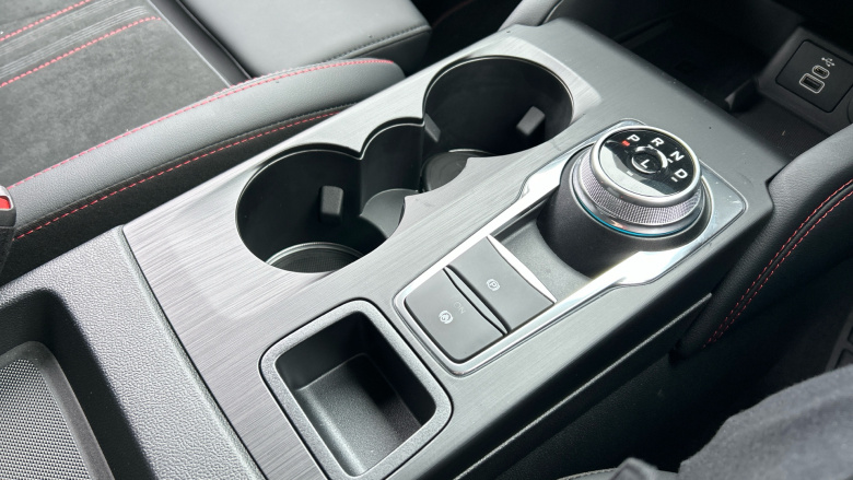 Ford Kuga 2.5 FHEV ST-Line 5dr CVT Hybrid Estate